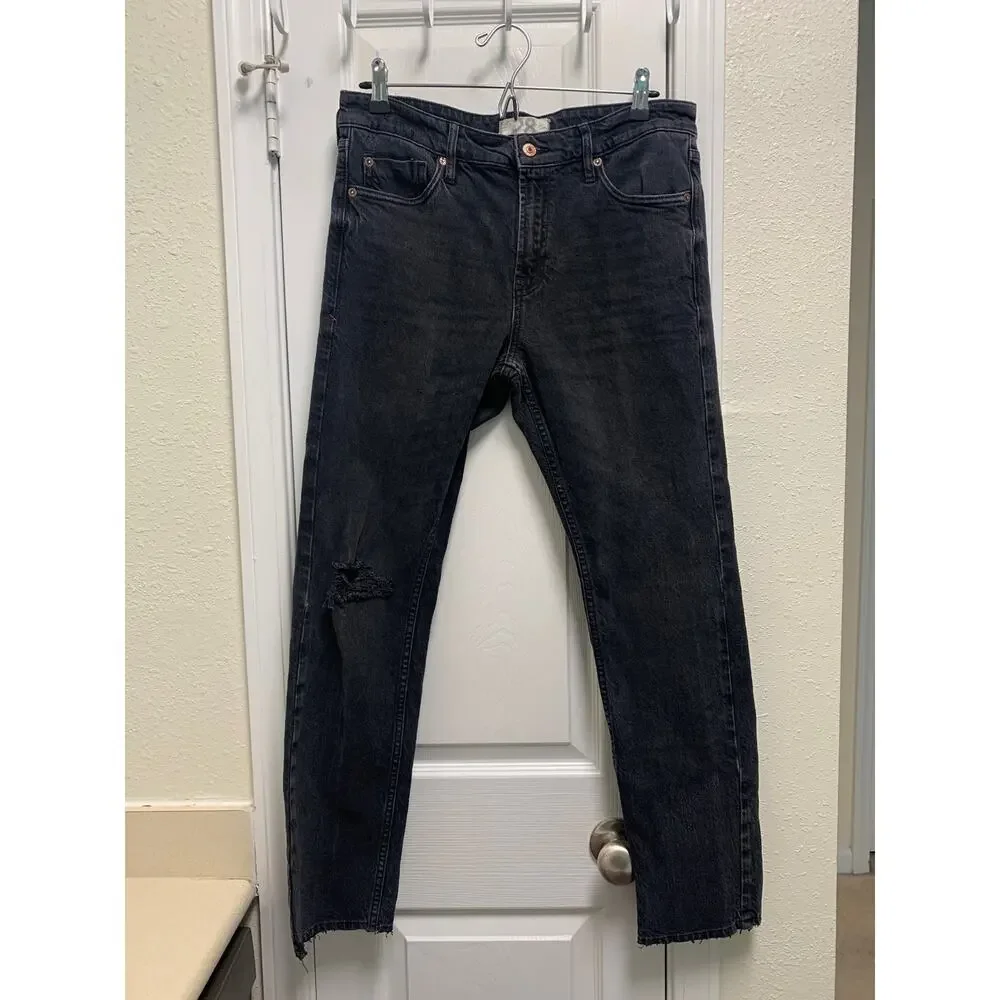 Free People We The Free Cuffed Slim Boyfriend Jeans Distressed Black Size 28 - Picture 2 of 5